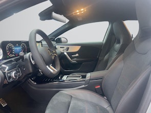 Vehicle image MERCEDES-BENZ A 220 AMG Line 4m