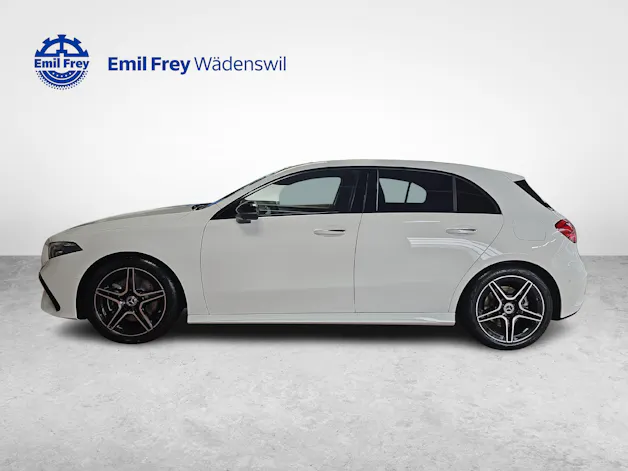 Mercedes-Benz A 220 4MATIC AMG Line