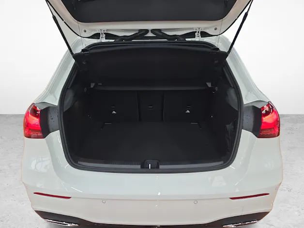 Mercedes-Benz A 220 4MATIC AMG Line