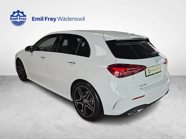 Mercedes-Benz A 220 4MATIC AMG Line