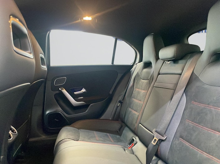 Vehicle image MERCEDES-BENZ A 250