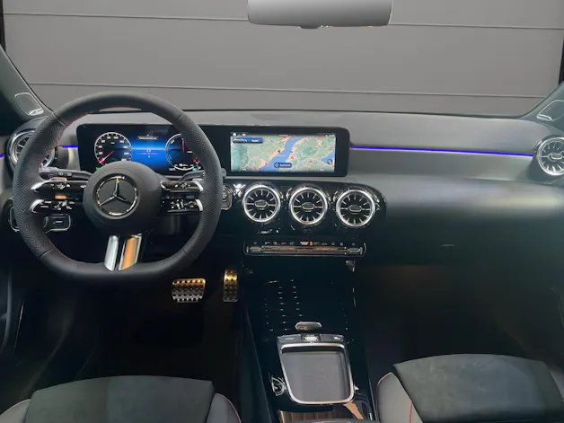 Mercedes-Benz A 250 e EQ Star AMG Line