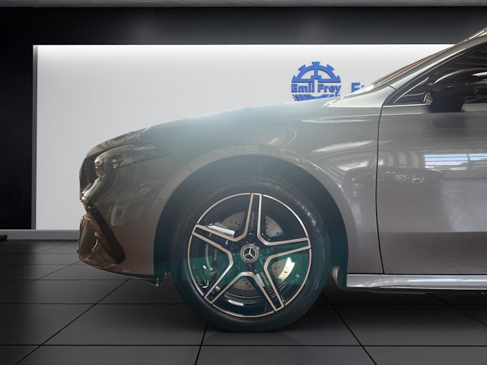 Vehicle image MERCEDES-BENZ A 250