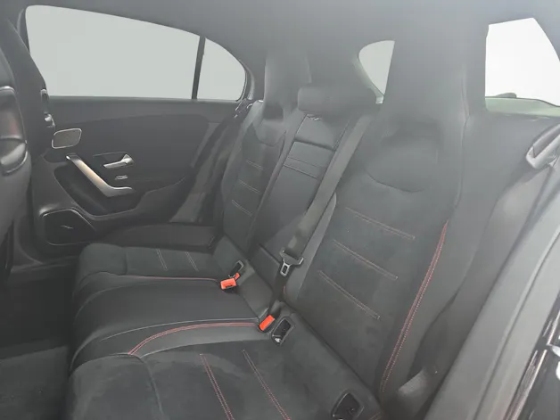 Mercedes-Benz A 250 e EQ Star AMG Line