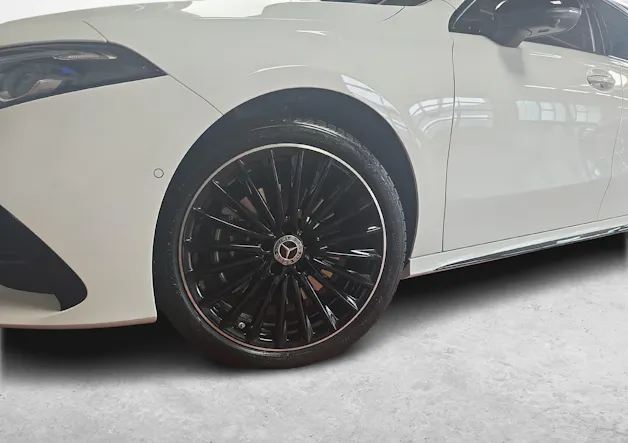 Mercedes-Benz A 250 EQ Star AMG Line