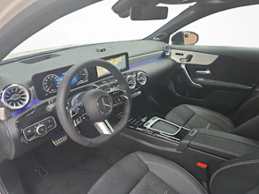 https://vehicle.imgix.net/3791062/40e973aa-44cd-4185-8eb0-68245ac6eb07.jpg