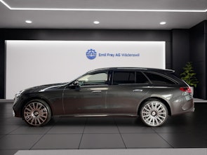 Vehicle image MERCEDES-BENZ E 220 d 4MATIC T-Modell AMG Line