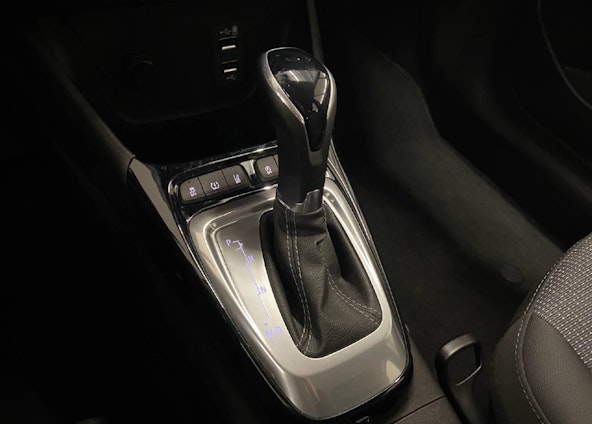 Vehicle image 8 Vehicle image 8