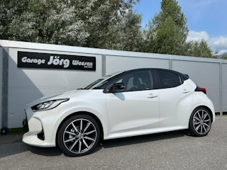 Vehicle image TOYOTA YARIS 0