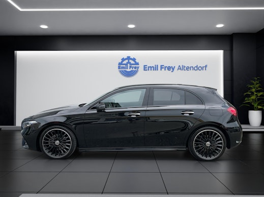 MERCEDES-BENZ A 200 Night Star AMG Line 3