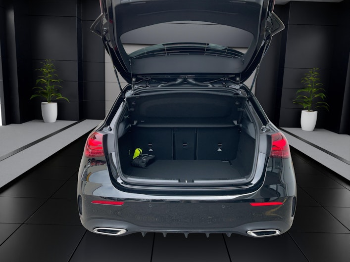 Vehicle image MERCEDES-BENZ A 200