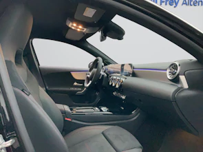 Fahrzeugbild MERCEDES-BENZ A 250 e EQ Star AMG Line