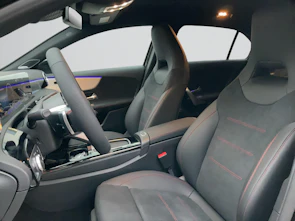 Fahrzeugbild MERCEDES-BENZ A 250 e EQ Star AMG Line