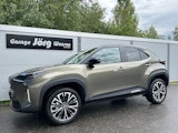 First vehicle image