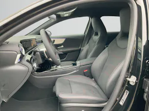 Mercedes-Benz A 220 d AMG Line