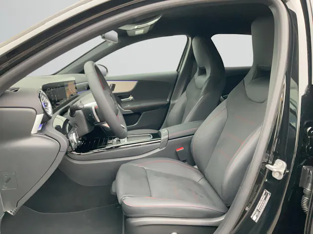 Mercedes-Benz A 220 d AMG Line