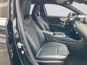 Vehicle image MERCEDES-BENZ A 220 d AMG Line