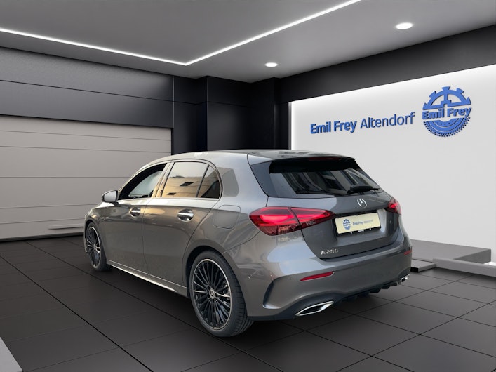 Vehicle image MERCEDES-BENZ A 200