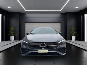 immagine del veicolo MERCEDES-BENZ A 200 Night Star AMG Line