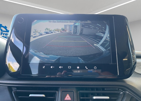 Vehicle image 10 Vehicle image 10