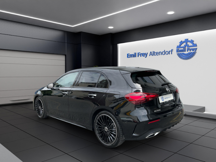 Vehicle image MERCEDES-BENZ A 200