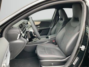 image du véhicule MERCEDES-BENZ A 200 Night Star AMG Line