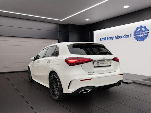 MERCEDES-BENZ A 200 Night Star AMG Line 3