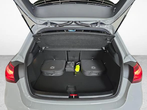 https://vehicle.imgix.net/3791377/78e7d798-aeee-4541-863d-352d3b4b1331.jpg