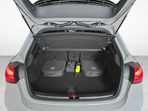 Fahrzeugbild MERCEDES-BENZ A 250 e EQ Star AMG Line