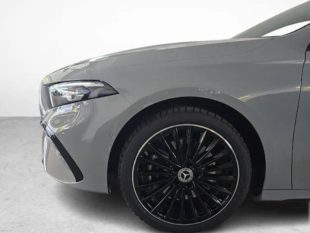 Mercedes-Benz A 250 e EQ Star AMG Line