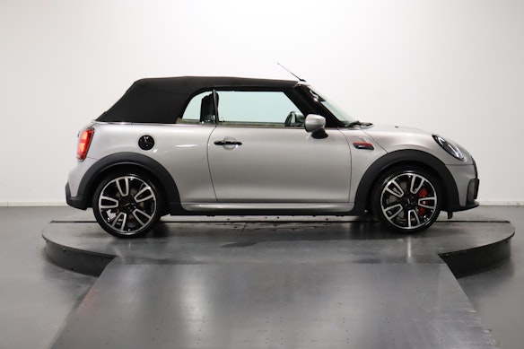 MINI Cabrio F57 2.0i John Cooper Works SAG 2