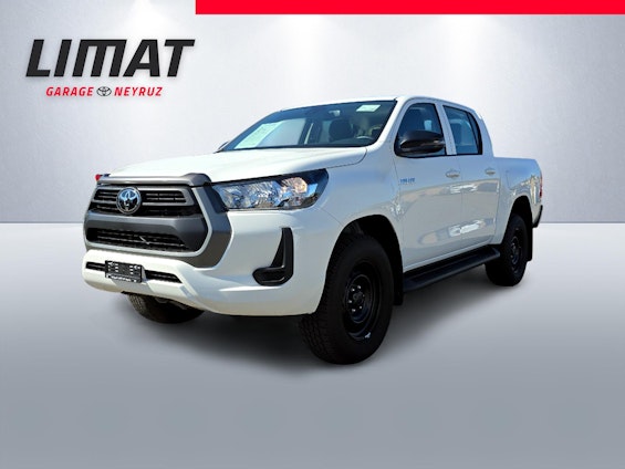 First vehicle image First vehicle image