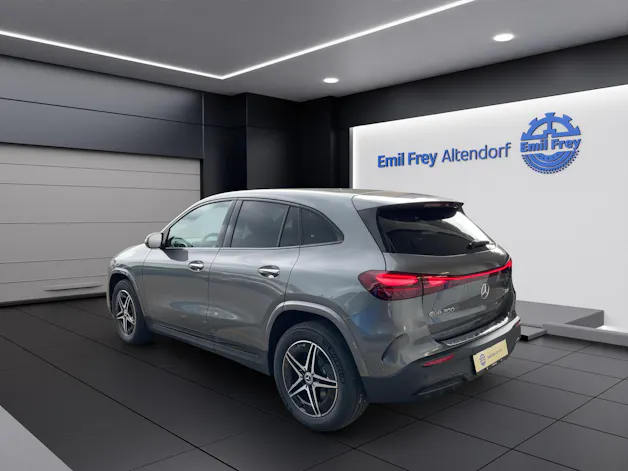 Mercedes-Benz EQA 300 4MATIC Excellence Edition AMG Line