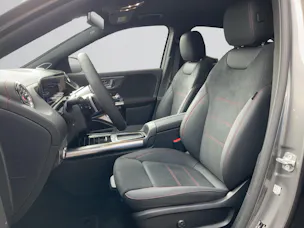 Mercedes-Benz EQA 300 4MATIC Excellence Edition AMG Line