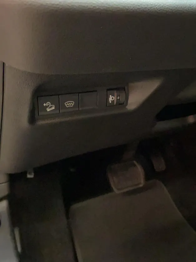 Jeep Avenger Summit