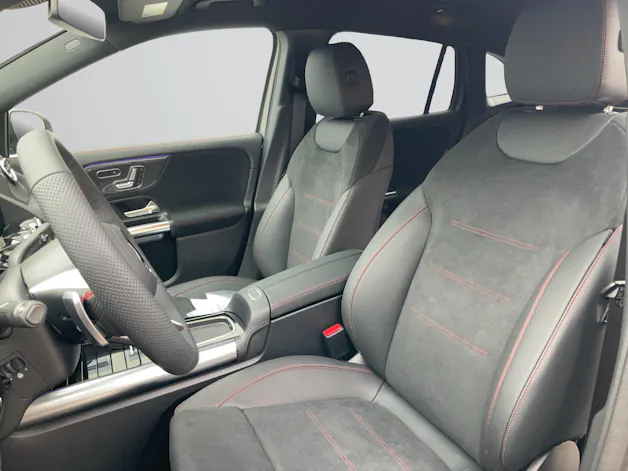 Mercedes-Benz GLA 200 Night Star AMG Line
