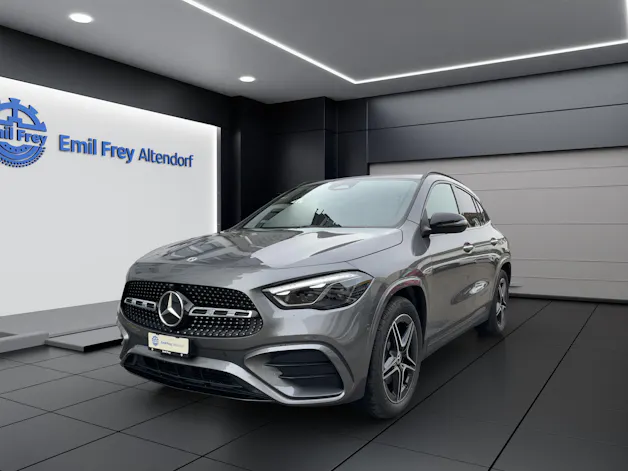 Mercedes-Benz GLA 200 Night Star AMG Line