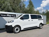 First vehicle image