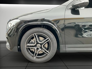 Vehicle image MERCEDES-BENZ GLA 250 4MATIC AMG Line