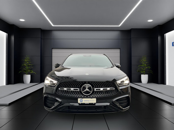 Vehicle image MERCEDES-BENZ GLA 250