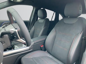 Vehicle image MERCEDES-BENZ GLA 250 4MATIC AMG Line