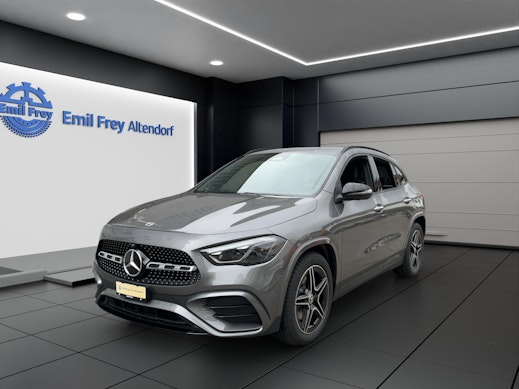 MERCEDES-BENZ GLA 200 Night Star AMG Line 0 MERCEDES-BENZ GLA 200 Night Star AMG Line 0