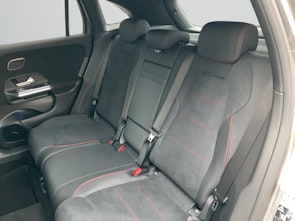 Vehicle image MERCEDES-BENZ GLA 200 Night Star AMG Line