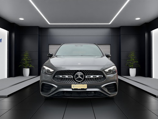 MERCEDES-BENZ GLA 200 Night Star AMG Line 2