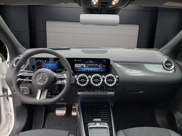 Vehicle image MERCEDES-BENZ GLA 250