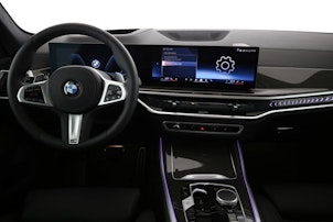 Vehicle image BMW X5 30d xDrive SAG