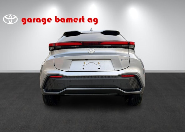 Vehicle image 4 Vehicle image 4