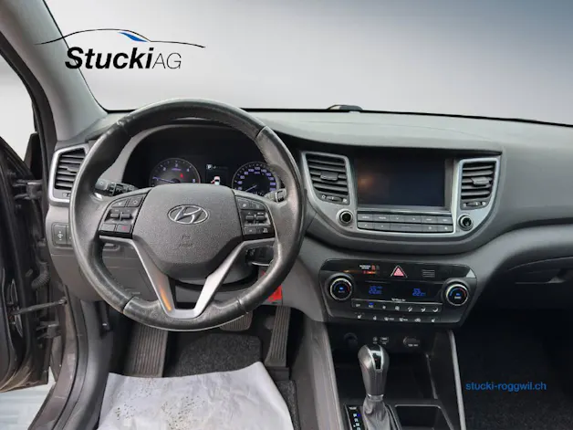 HYUNDAI Tucson 2.0 CRDi Plena 4WD