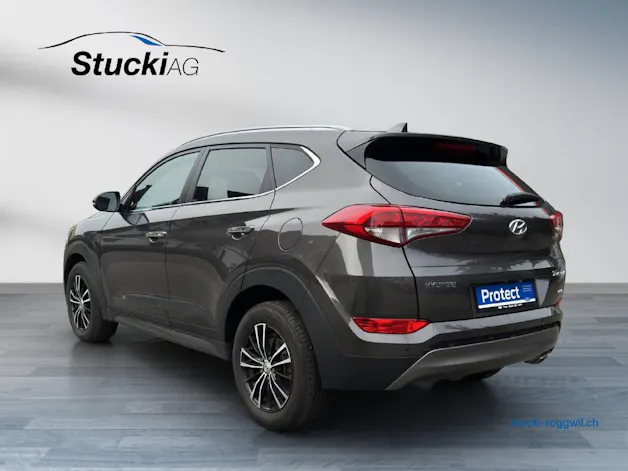 HYUNDAI Tucson 2.0 CRDi Plena 4WD