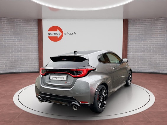 Vehicle image 4 Vehicle image 4